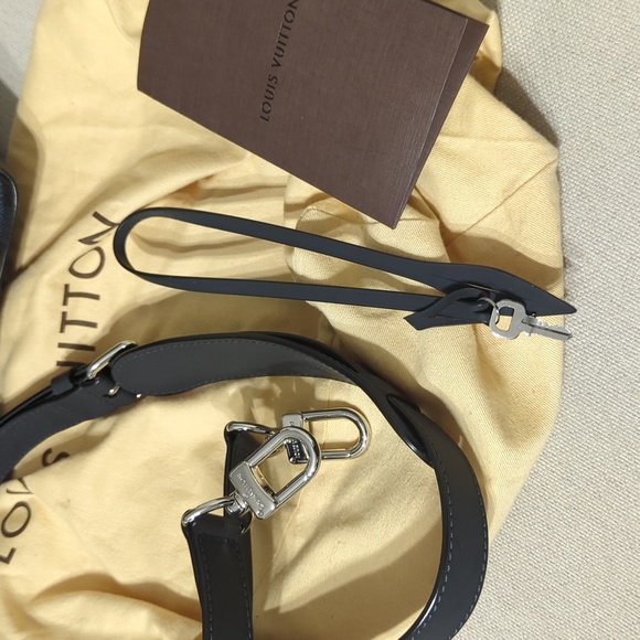 Cobalt Damier Tote Shoulder Bag. LOUIS VUITTON - Picture 12 of 14